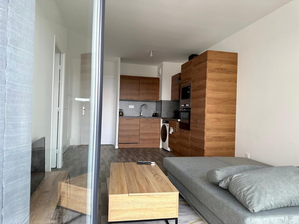 סרסל Agreable 2 Pieces Avec Balcon Et Parking Transports By Immo Kit Bnb מראה חיצוני תמונה